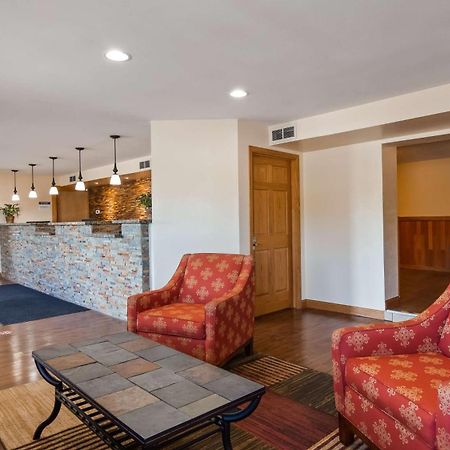 Sturgis Lodge And Suites Bagian luar foto